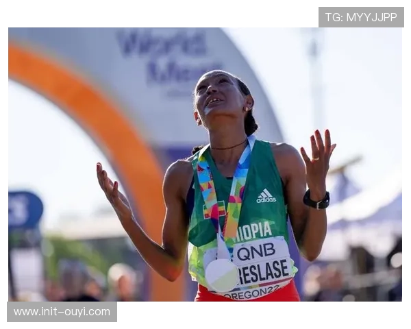 里法队勇夺桑萨尔挑战赛季军 展现顽强拼搏精神与实力