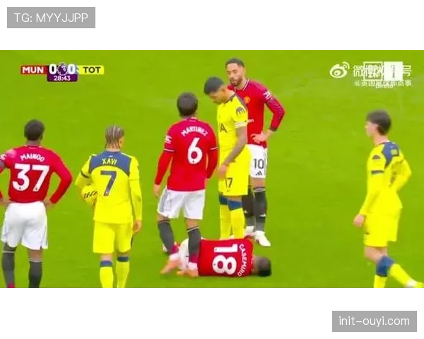 特写镜头：热刺队长罗梅罗因战术犯规领黄，累计停赛将错过关键战役